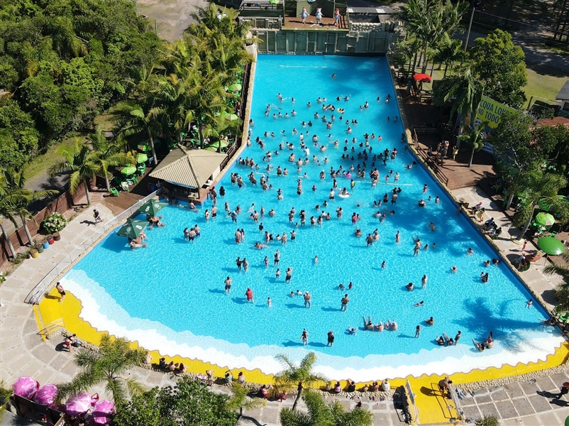 A Piscina com Ondas estará disponível para o público a partir do dia 2 de novembro